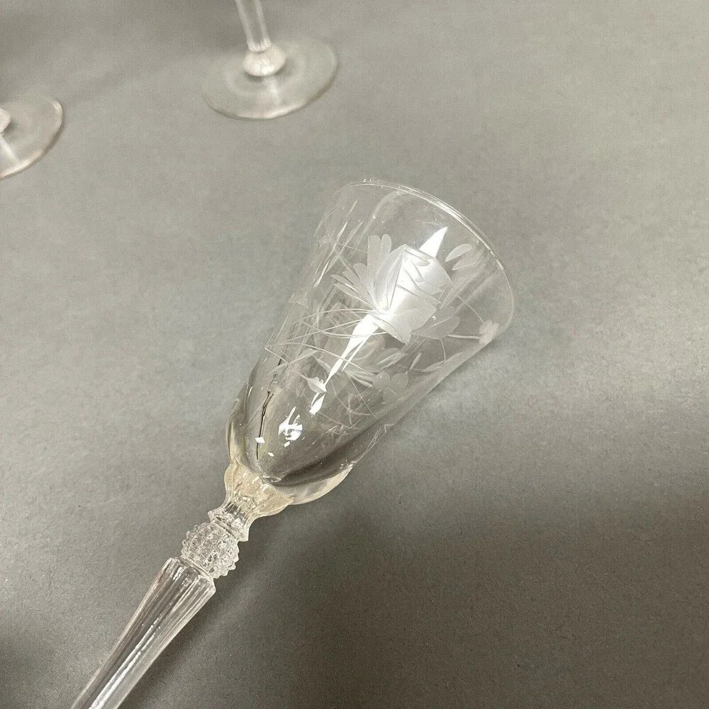 Vintage Wine Glasses‎ Clear Glass Etched Roses Flowers Floral 5 3/8